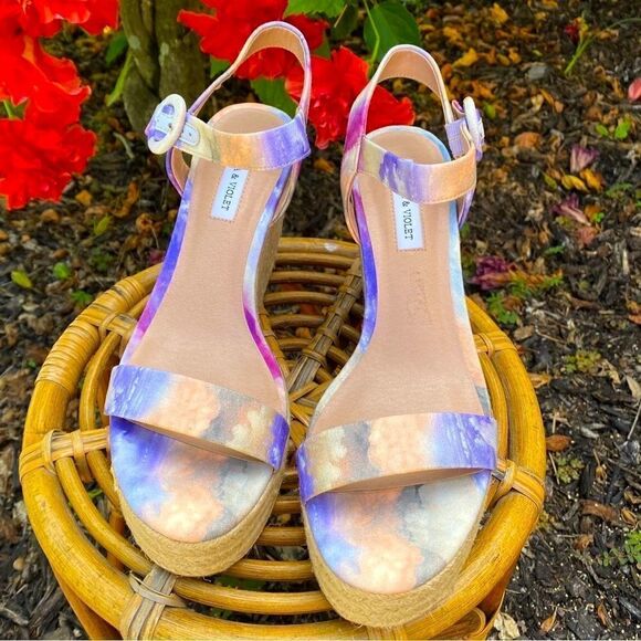 NEW CHELSEA & VIOLET CV-HENNA OPEN TOE ANKLE STRAP TIE-DYE WEDGES 9.5 - Picture 2 of 16